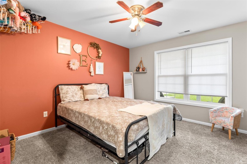 710 Skye View Court, Farmington, Missouri 63640, 3 Bedrooms Bedrooms, 6 Rooms Rooms,2 BathroomsBathrooms,Residential,For Sale,Skye View,MAR25030002