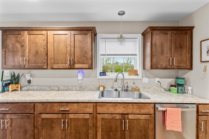 710 Skye View Court, Farmington, Missouri 63640, 3 Bedrooms Bedrooms, 6 Rooms Rooms,2 BathroomsBathrooms,Residential,For Sale,Skye View,MAR25030002