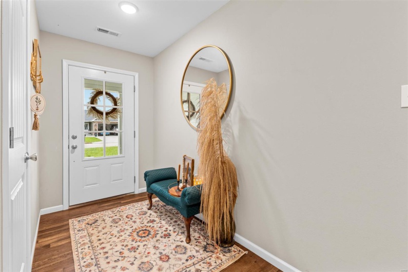 710 Skye View Court, Farmington, Missouri 63640, 3 Bedrooms Bedrooms, 6 Rooms Rooms,2 BathroomsBathrooms,Residential,For Sale,Skye View,MAR25030002