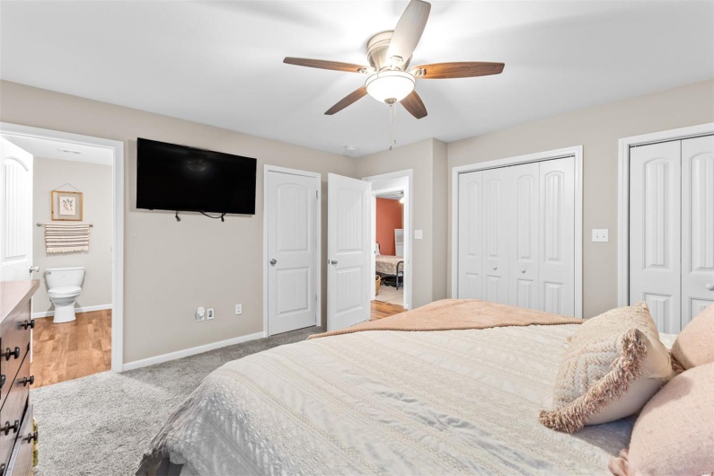 710 Skye View Court, Farmington, Missouri 63640, 3 Bedrooms Bedrooms, 6 Rooms Rooms,2 BathroomsBathrooms,Residential,For Sale,Skye View,MAR25030002