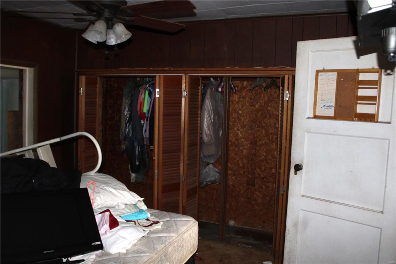 1908 Luther Street, Kennett, Missouri 63857, 2 Bedrooms Bedrooms, 9 Rooms Rooms,1 BathroomBathrooms,Residential,For Sale,Luther,MAR25030047
