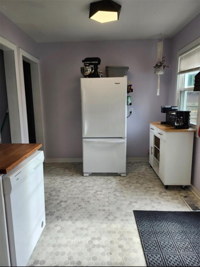 32887 State Highway 25, Advance, Missouri 63730, 2 Bedrooms Bedrooms, 6 Rooms Rooms,1 BathroomBathrooms,Residential,For Sale,State Highway 25,MAR25029078