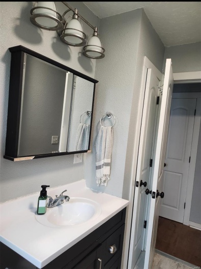 32887 State Highway 25, Advance, Missouri 63730, 2 Bedrooms Bedrooms, 6 Rooms Rooms,1 BathroomBathrooms,Residential,For Sale,State Highway 25,MAR25029078
