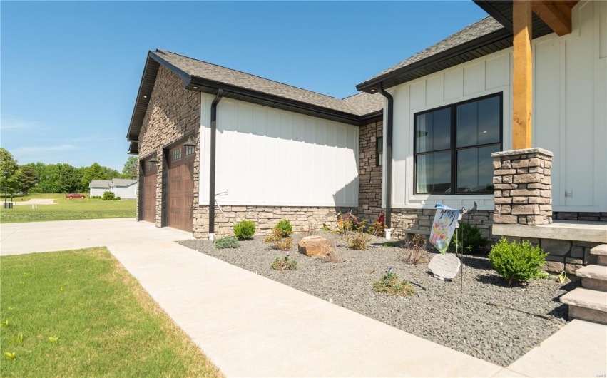 2508 Weathers Lane, Dexter, Missouri 63841, 4 Bedrooms Bedrooms, 15 Rooms Rooms,3 BathroomsBathrooms,Residential,For Sale,Weathers,MAR25030036