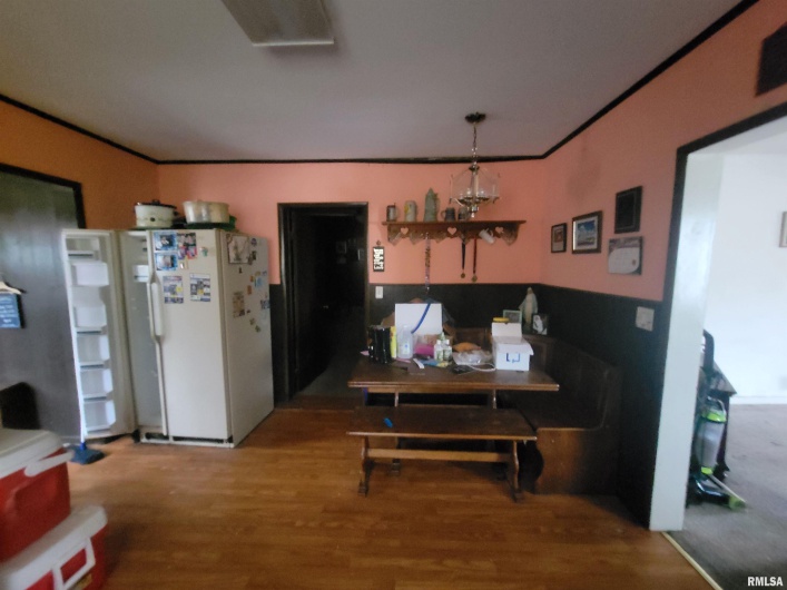 905 MONROE Street, Herrin, Illinois 62948, 3 Bedrooms Bedrooms, 0 ,1 BathroomBathrooms,Residential,For Sale,MONROE,0,RMAEB456993