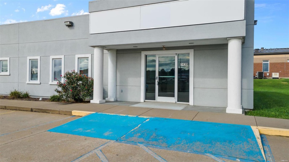 2439 Bloomfield Road, Cape Girardeau, Missouri 63703, ,Commercial Sale,For Sale,Bloomfield,MAR25030108