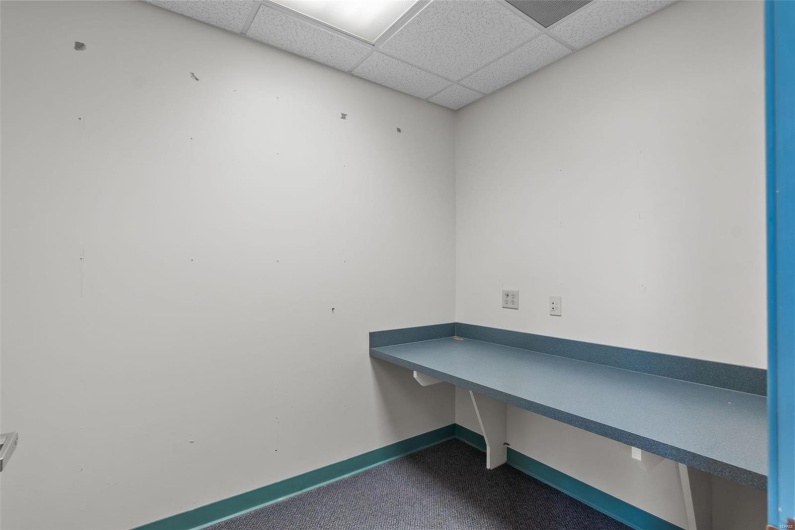 2439 Bloomfield Road, Cape Girardeau, Missouri 63703, ,Commercial Sale,For Sale,Bloomfield,MAR25030108