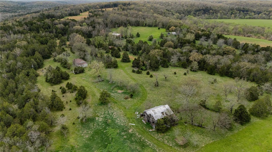 8619 Highway E, Bonne Terre, Missouri 63628, 3 Bedrooms Bedrooms, 8 Rooms Rooms,2 BathroomsBathrooms,Farm,For Sale,Highway E,MAR25029041