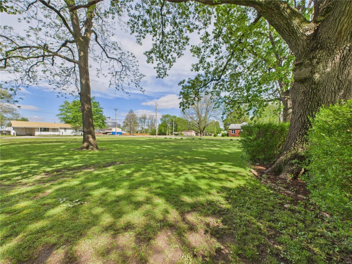 402 Lewis Street, Marston, Missouri 63866, 2 Bedrooms Bedrooms, 6 Rooms Rooms,1 BathroomBathrooms,Residential,For Sale,Lewis,MAR25025447