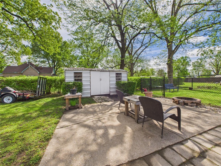 402 Lewis Street, Marston, Missouri 63866, 2 Bedrooms Bedrooms, 6 Rooms Rooms,1 BathroomBathrooms,Residential,For Sale,Lewis,MAR25025447