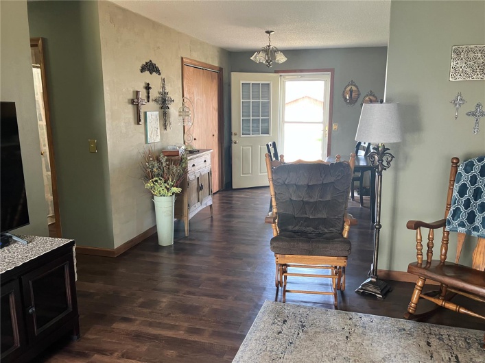202 Grant, Desloge, Missouri 63601, 3 Bedrooms Bedrooms, 5 Rooms Rooms,2 BathroomsBathrooms,Residential,For Sale,Grant,MAR25020293
