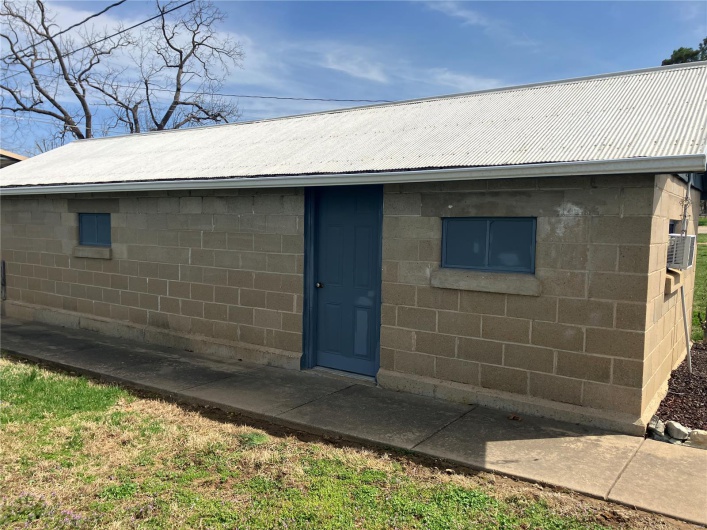 202 Grant, Desloge, Missouri 63601, 3 Bedrooms Bedrooms, 5 Rooms Rooms,2 BathroomsBathrooms,Residential,For Sale,Grant,MAR25020293
