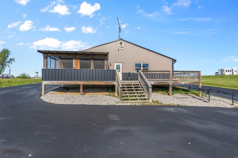 5598 Us Highway 61 North, Jackson, Missouri 63755, ,Commercial Sale,For Sale,Us Highway 61 North,MAR25030267