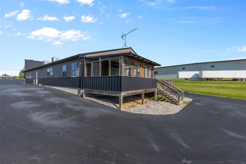5598 Us Highway 61 North, Jackson, Missouri 63755, ,Commercial Sale,For Sale,Us Highway 61 North,MAR25030267