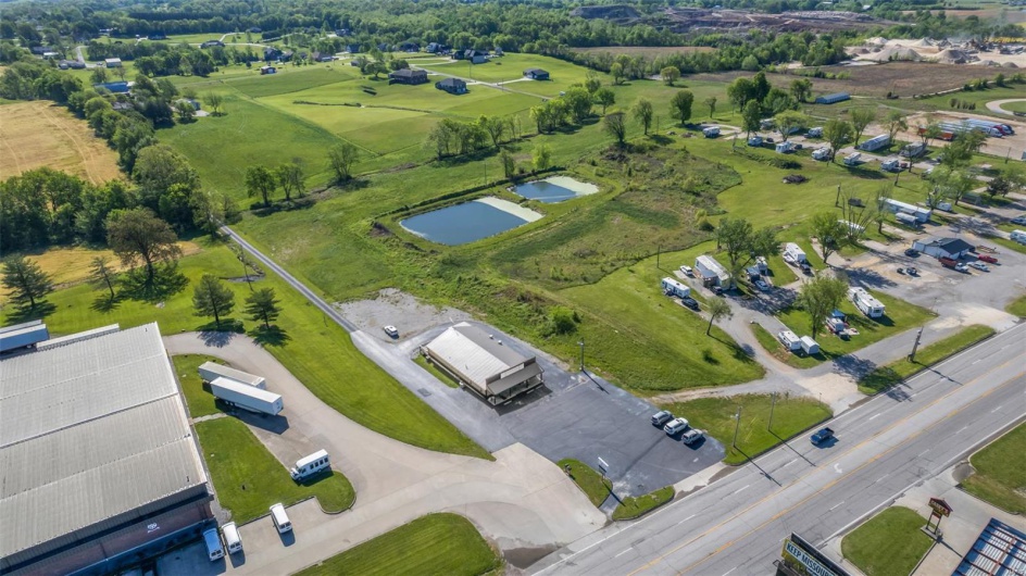 5598 Us Highway 61 North, Jackson, Missouri 63755, ,Commercial Sale,For Sale,Us Highway 61 North,MAR25030267