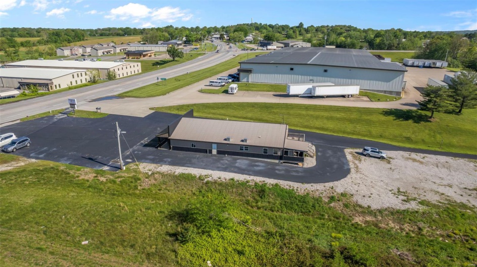 5598 Us Highway 61 North, Jackson, Missouri 63755, ,Commercial Sale,For Sale,Us Highway 61 North,MAR25030267