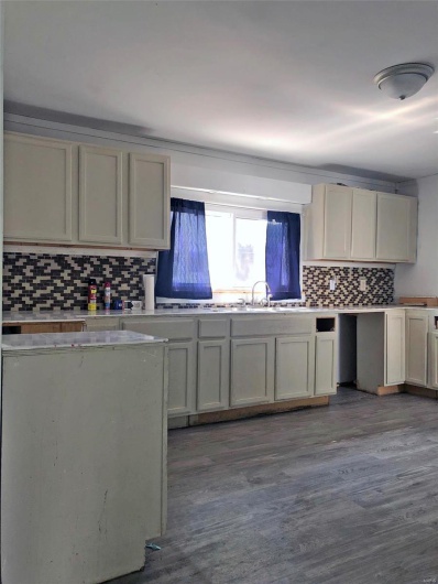 1411 Pine St, Dexter, Missouri 63841, 2 Bedrooms Bedrooms, 6 Rooms Rooms,1 BathroomBathrooms,Residential,For Sale,Pine St,MAR24045500
