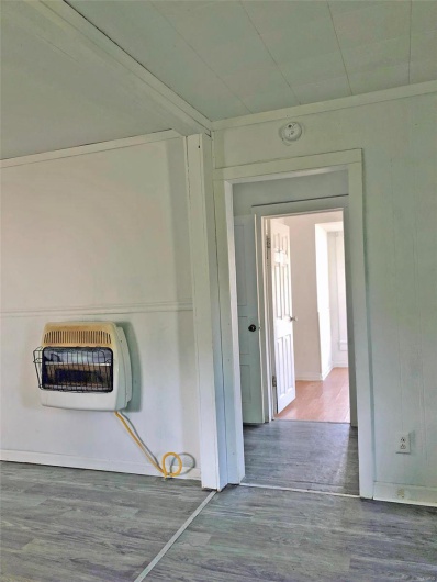 1411 Pine St, Dexter, Missouri 63841, 2 Bedrooms Bedrooms, 6 Rooms Rooms,1 BathroomBathrooms,Residential,For Sale,Pine St,MAR24045500