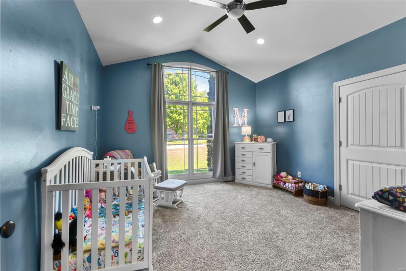 467 Windwood Lake Drive, Cape Girardeau, Missouri 63701, 7 Bedrooms Bedrooms, 11 Rooms Rooms,4 BathroomsBathrooms,Residential,For Sale,Windwood Lake,MAR25020365