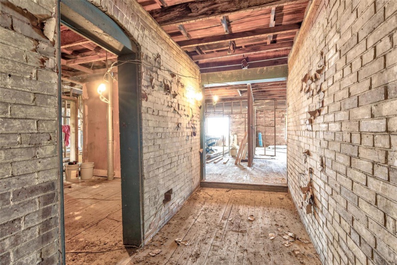 32 School Street, Bonne Terre, Missouri 63628, ,Commercial Sale,For Sale,School,MAR25021486