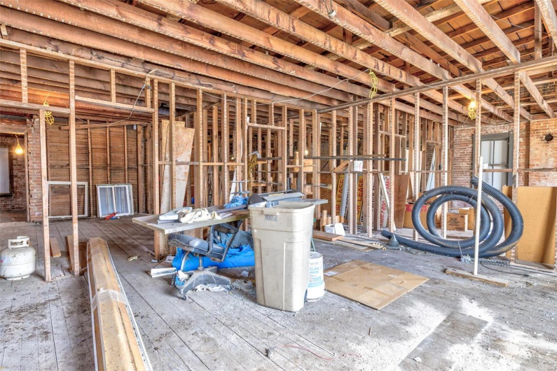 32 School Street, Bonne Terre, Missouri 63628, ,Commercial Sale,For Sale,School,MAR25021486