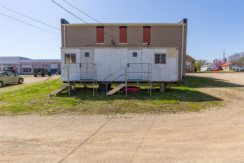 32 School Street, Bonne Terre, Missouri 63628, ,Commercial Sale,For Sale,School,MAR25021486