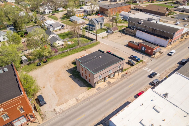 32 School Street, Bonne Terre, Missouri 63628, ,Commercial Sale,For Sale,School,MAR25021486