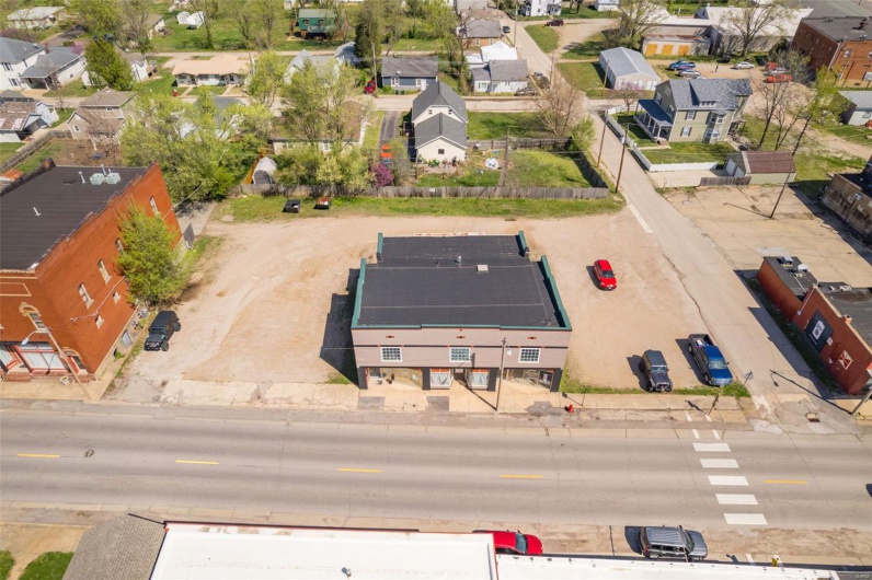 32 School Street, Bonne Terre, Missouri 63628, ,Commercial Sale,For Sale,School,MAR25021486