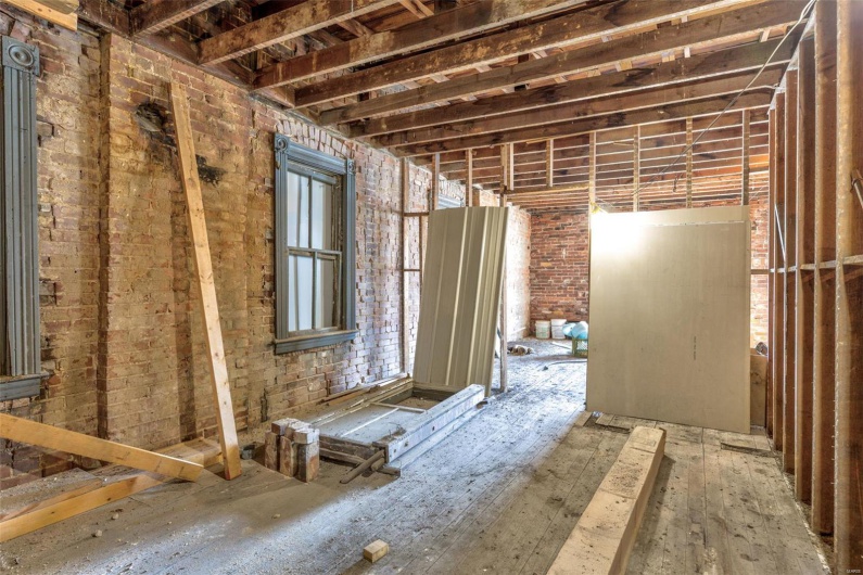 32 School Street, Bonne Terre, Missouri 63628, ,Commercial Sale,For Sale,School,MAR25021486