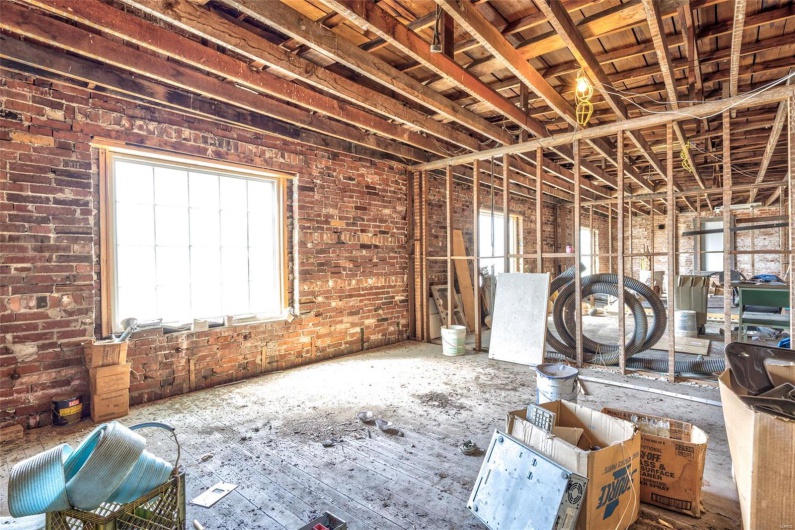 32 School Street, Bonne Terre, Missouri 63628, ,Commercial Sale,For Sale,School,MAR25021486