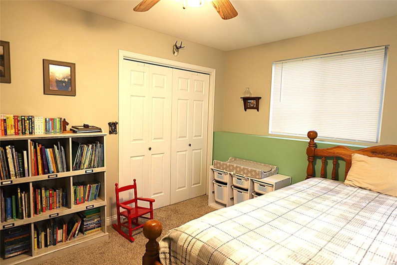 69 Swan Lane, Farmington, Missouri 63640, 4 Bedrooms Bedrooms, 8 Rooms Rooms,2 BathroomsBathrooms,Residential,For Sale,Swan,MAR25030293