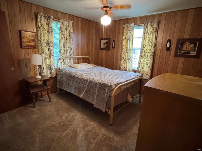 104 Day Avenue, Bernie, Missouri 63822, 2 Bedrooms Bedrooms, 5 Rooms Rooms,1 BathroomBathrooms,Residential,For Sale,Day,MAR25030304