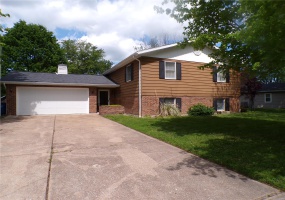 275 Prairie Lane, Sparta, Illinois 62286, 4 Bedrooms Bedrooms, 10 Rooms Rooms,3 BathroomsBathrooms,Residential,For Sale,Prairie,MAR25029450