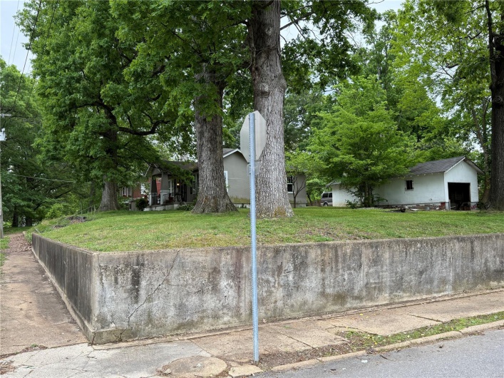 645 9th Street, Poplar Bluff, Missouri 63901, ,Land,For Sale,9th,MAR25030037