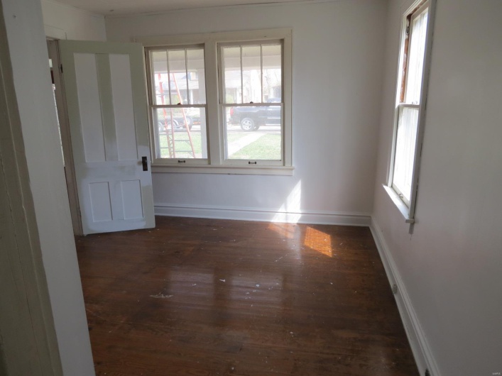 204 Wayne Street, Ironton, Missouri 63650, 4 Bedrooms Bedrooms, 6 Rooms Rooms,1 BathroomBathrooms,Residential,For Sale,Wayne,MAR24071523