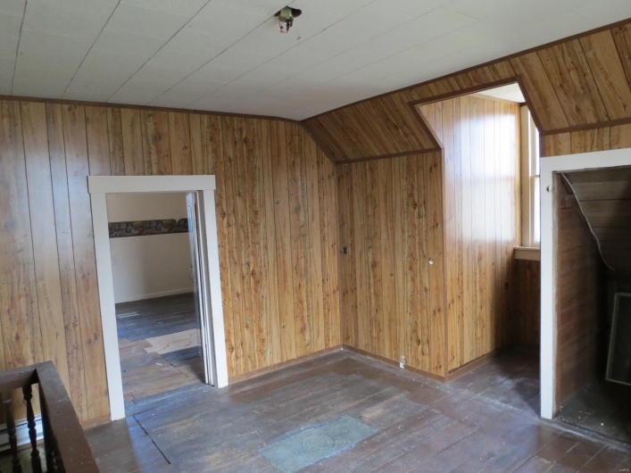 204 Wayne Street, Ironton, Missouri 63650, 4 Bedrooms Bedrooms, 6 Rooms Rooms,1 BathroomBathrooms,Residential,For Sale,Wayne,MAR24071523