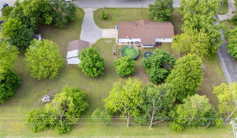 211 E Elm, Bertrand, Missouri 63823, 3 Bedrooms Bedrooms, 8 Rooms Rooms,2 BathroomsBathrooms,Residential,For Sale,E Elm,MAR25030186