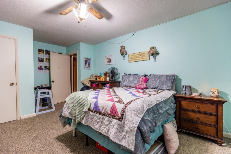 211 E Elm, Bertrand, Missouri 63823, 3 Bedrooms Bedrooms, 8 Rooms Rooms,2 BathroomsBathrooms,Residential,For Sale,E Elm,MAR25030186