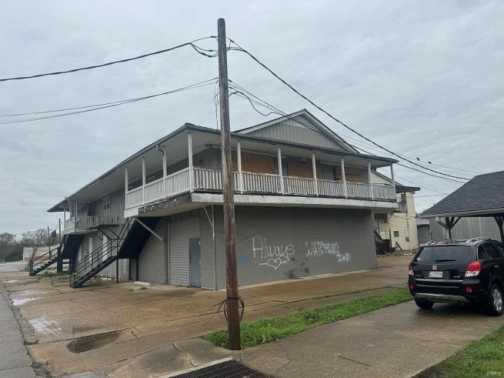 1934 Missouri Avenue, Poplar Bluff, Missouri 63901, ,Commercial Sale,For Sale,Missouri,MAR25030376