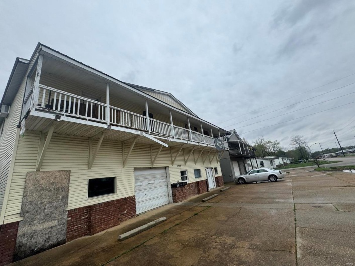 1934 Missouri Avenue, Poplar Bluff, Missouri 63901, ,Commercial Sale,For Sale,Missouri,MAR25030376