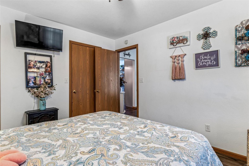 111 Edwards Lane, Park Hills, Missouri 63601, 3 Bedrooms Bedrooms, 10 Rooms Rooms,2 BathroomsBathrooms,Residential,For Sale,Edwards,MAR25027720