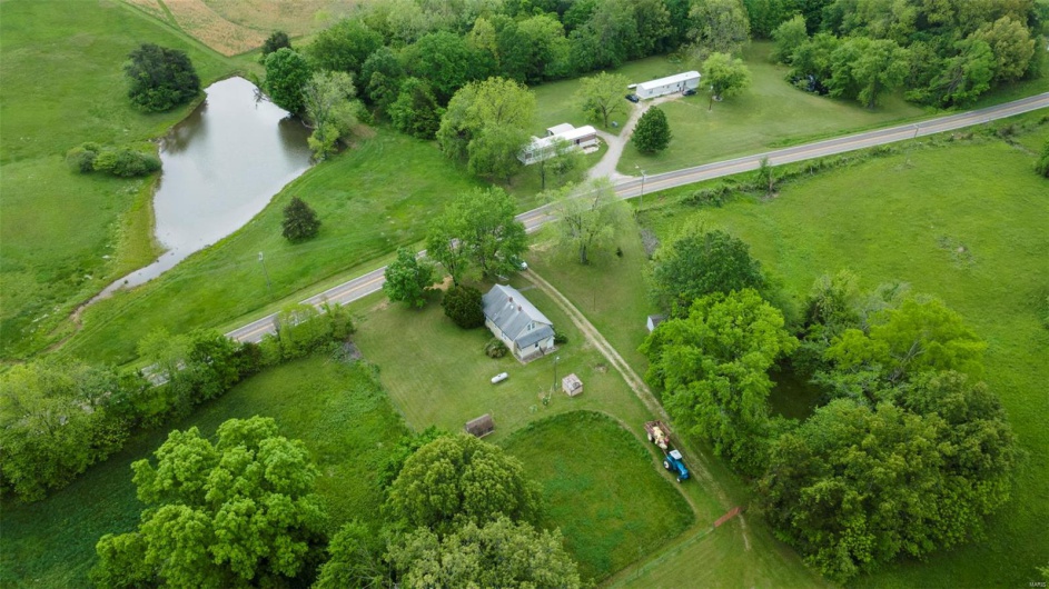 3933 State Highway B, Oak Ridge, Missouri 63769, 2 Bedrooms Bedrooms, 5 Rooms Rooms,1 BathroomBathrooms,Farm,For Sale,State Highway B,MAR25030120