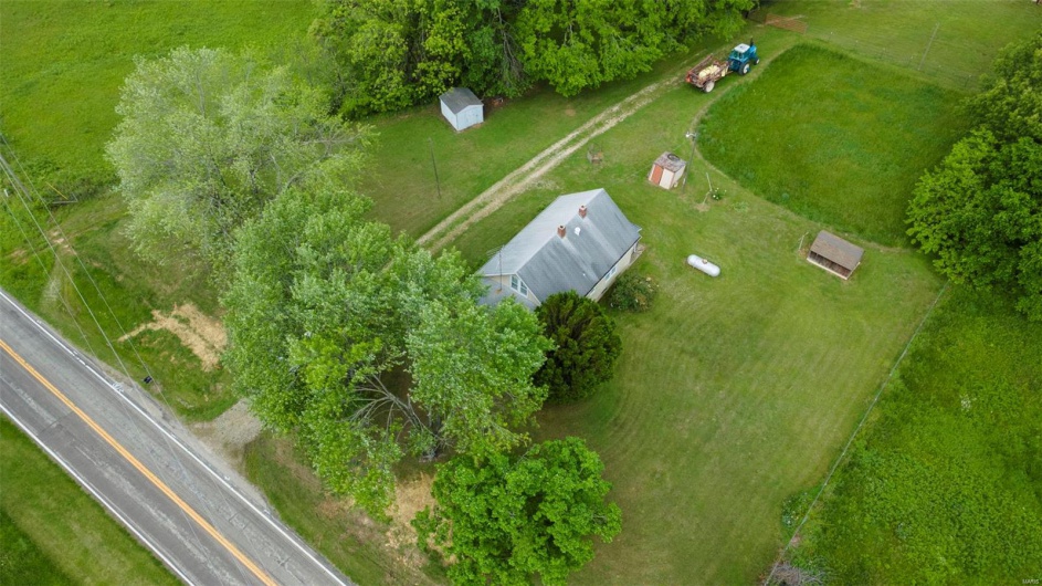 3933 State Highway B, Oak Ridge, Missouri 63769, 2 Bedrooms Bedrooms, 5 Rooms Rooms,1 BathroomBathrooms,Farm,For Sale,State Highway B,MAR25030120