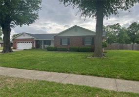 729 Euclid Drive, Sikeston, Missouri 63801, 3 Bedrooms Bedrooms, 8 Rooms Rooms,2 BathroomsBathrooms,Residential,For Sale,Euclid,MAR25030429