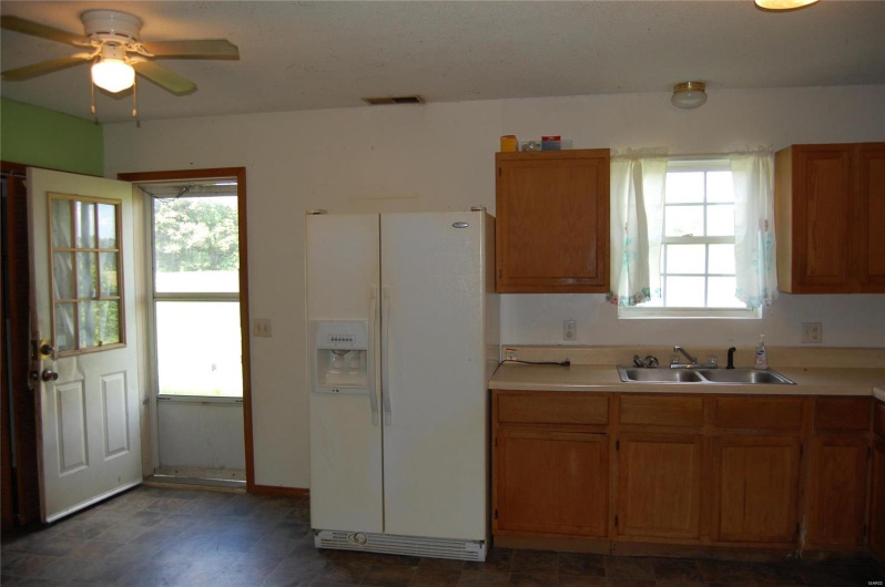 186 County Road 613, Broseley, Missouri 63932, 3 Bedrooms Bedrooms, 7 Rooms Rooms,2 BathroomsBathrooms,Residential,For Sale,County Road 613,MAR24032392