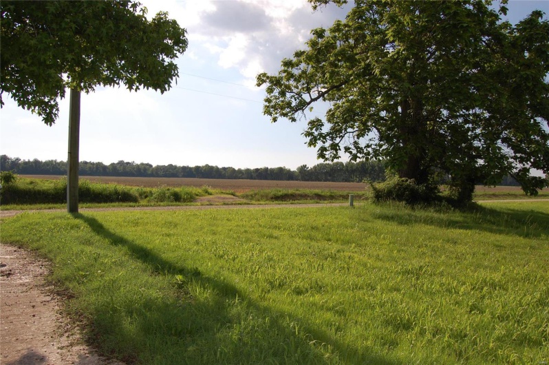 186 County Road 613, Broseley, Missouri 63932, 3 Bedrooms Bedrooms, 7 Rooms Rooms,2 BathroomsBathrooms,Residential,For Sale,County Road 613,MAR24032392