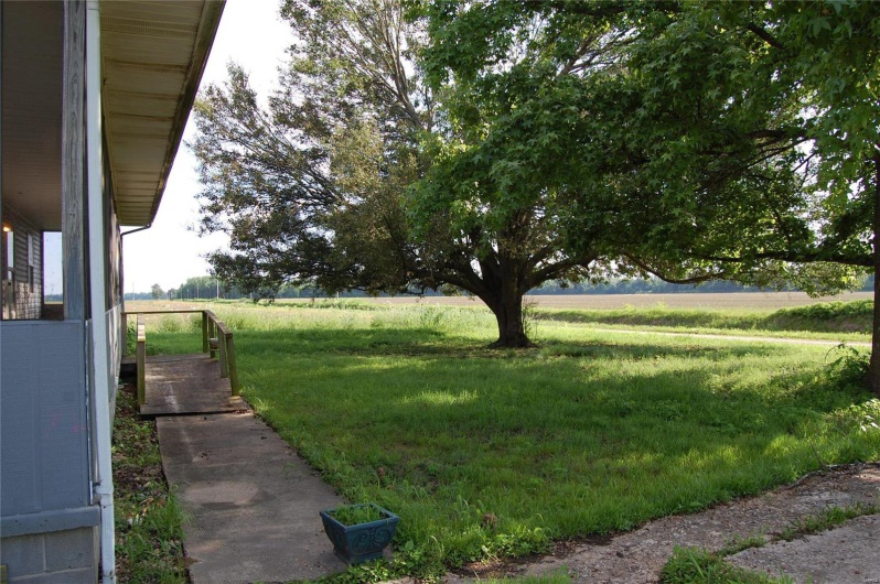 186 County Road 613, Broseley, Missouri 63932, 3 Bedrooms Bedrooms, 7 Rooms Rooms,2 BathroomsBathrooms,Residential,For Sale,County Road 613,MAR24032392