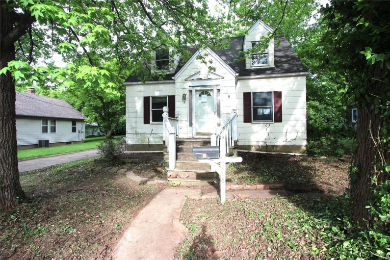 408 A Street, Farmington, Missouri 63640, 3 Bedrooms Bedrooms, 6 Rooms Rooms,1 BathroomBathrooms,Residential,For Sale,A,MAR25030472