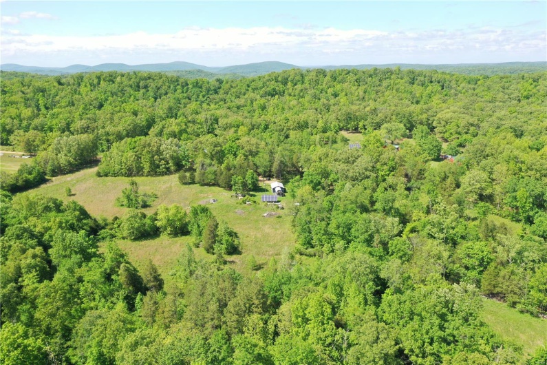 4626 Wayne 380, Patterson, Missouri 63956, 2 Bedrooms Bedrooms, 4 Rooms Rooms,1 BathroomBathrooms,Farm,For Sale,Wayne 380,MAR25030476