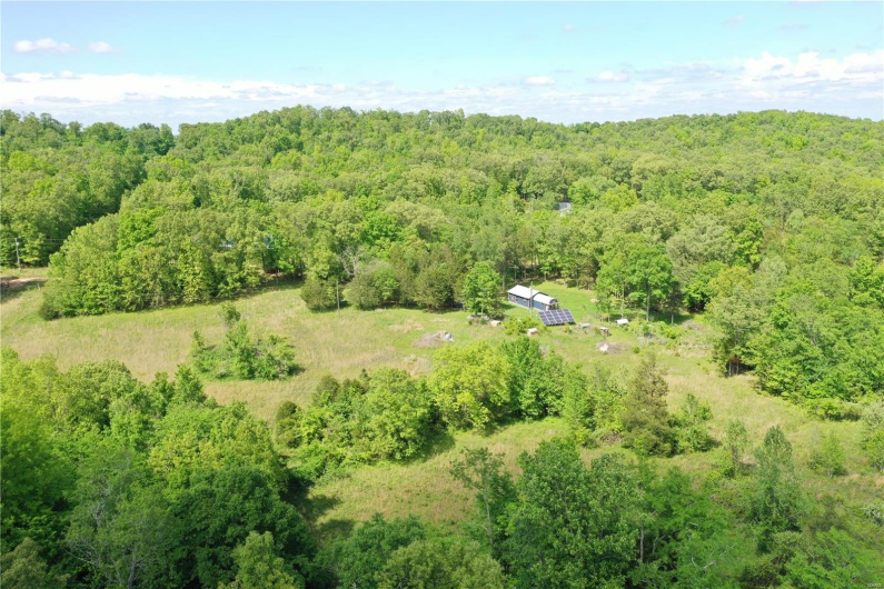 4626 Wayne 380, Patterson, Missouri 63956, 2 Bedrooms Bedrooms, 4 Rooms Rooms,1 BathroomBathrooms,Farm,For Sale,Wayne 380,MAR25030476
